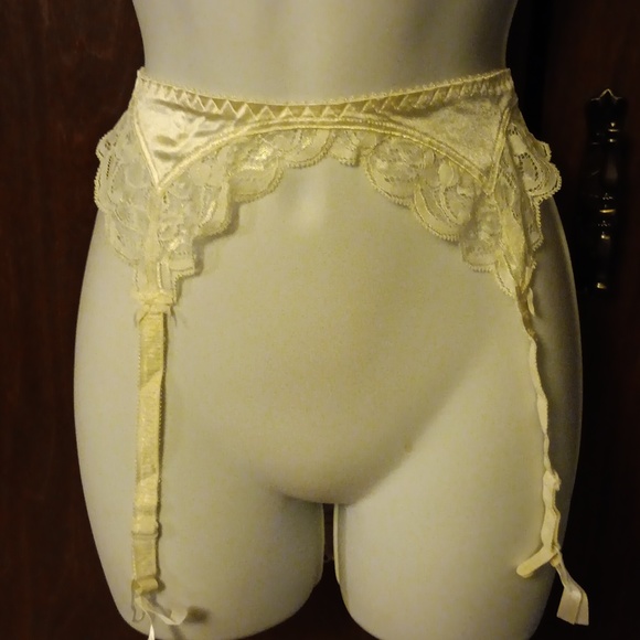NWOT VOGUE DESSOUS WHITE SATIN LACE GARTER LARGE - Picture 1 of 4